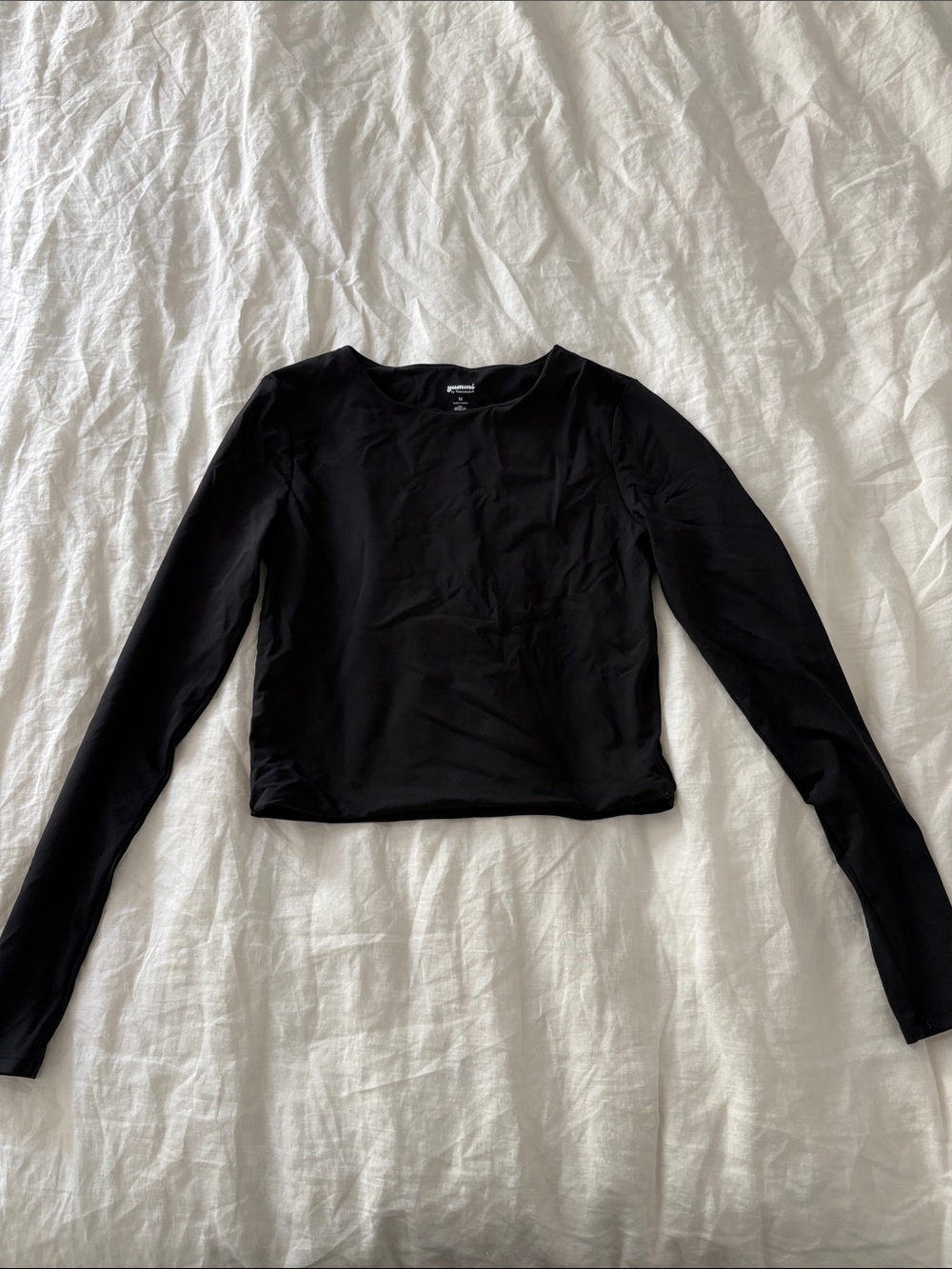 Francesca's Collections Black Long-Sleeve Crop Top